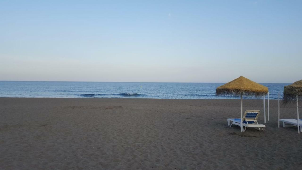 Las Plumas Beach Torremolinos Exterior photo